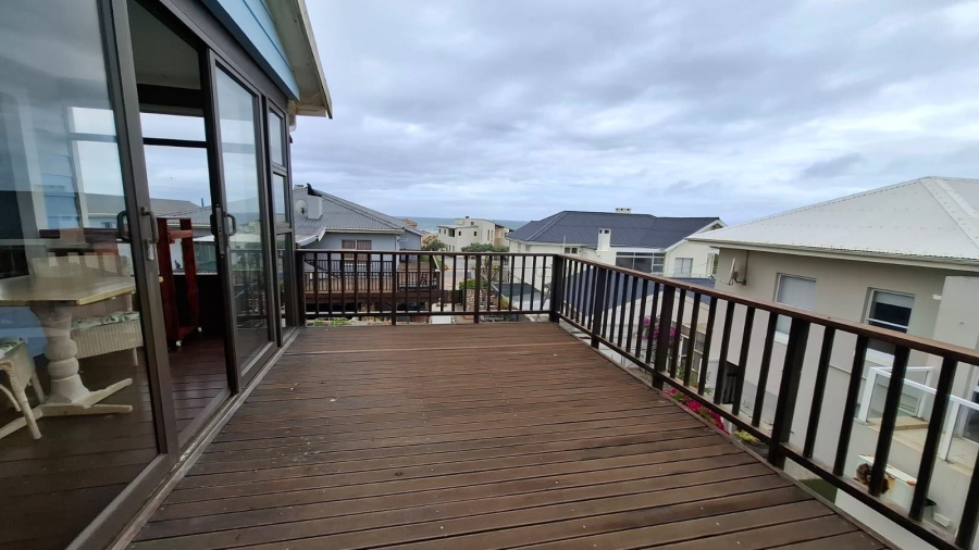 4 Bedroom Property for Sale in Witsand Western Cape